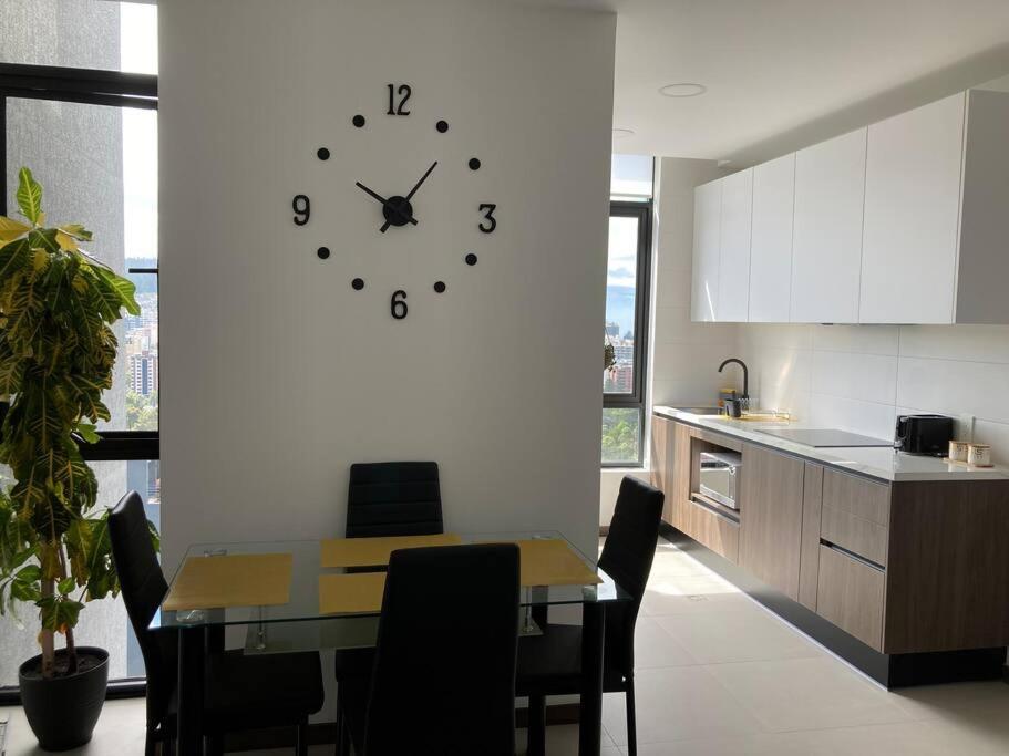 Confort Suite La Carolina Quito Luaran gambar